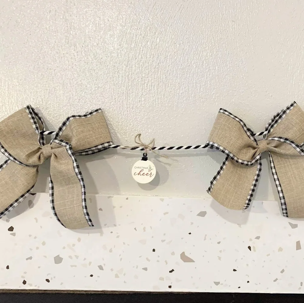 Handmade Plaid Ribbon & Ornament Garland